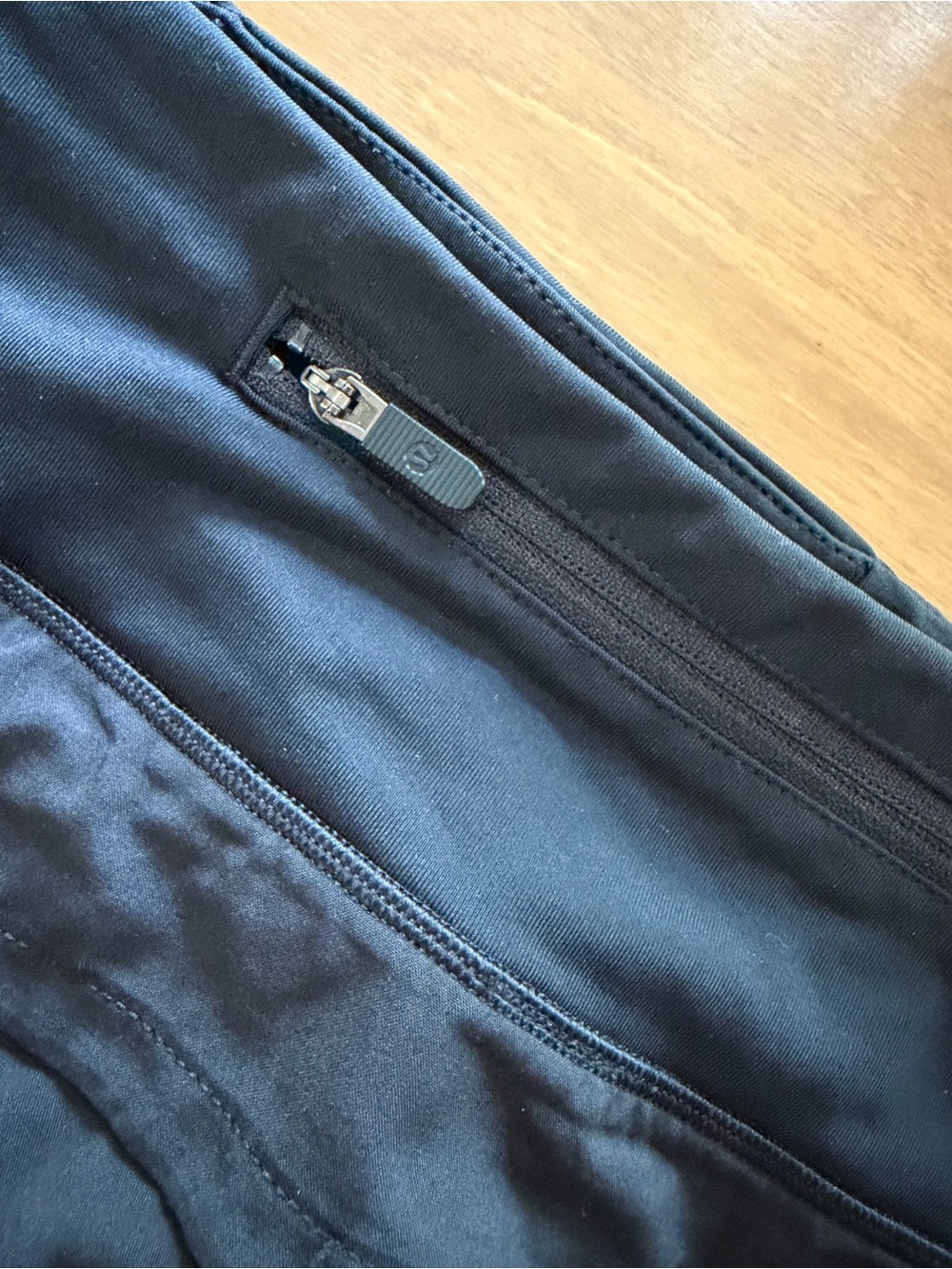 Lululemon Speed Up Low-Rise Lined Short 2.5" - Picture 8 of 9